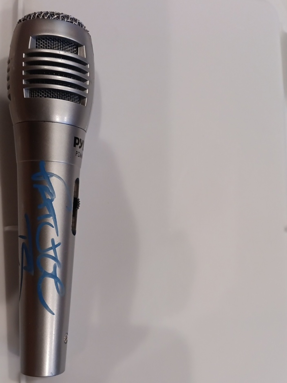 Fat Joe signed/autographed Microphone w/COA (Pyle PDMIK1) Joseph Cartagena